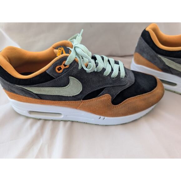 Nike Air Max 1 PRM Ugly Duckling Honeydew Size 9 Green Soles DZ0482-001